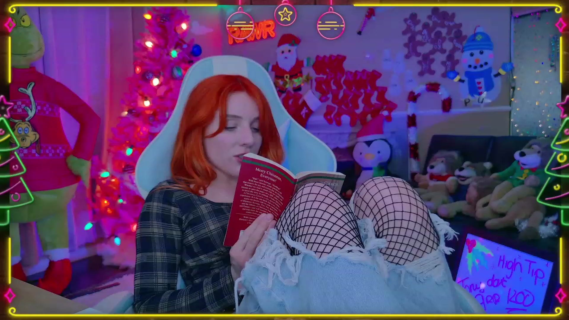 Gallery image thumbnail from Kristiemas's myfreecams stream on, 12/18/2023, 06:15 image 12 of 20