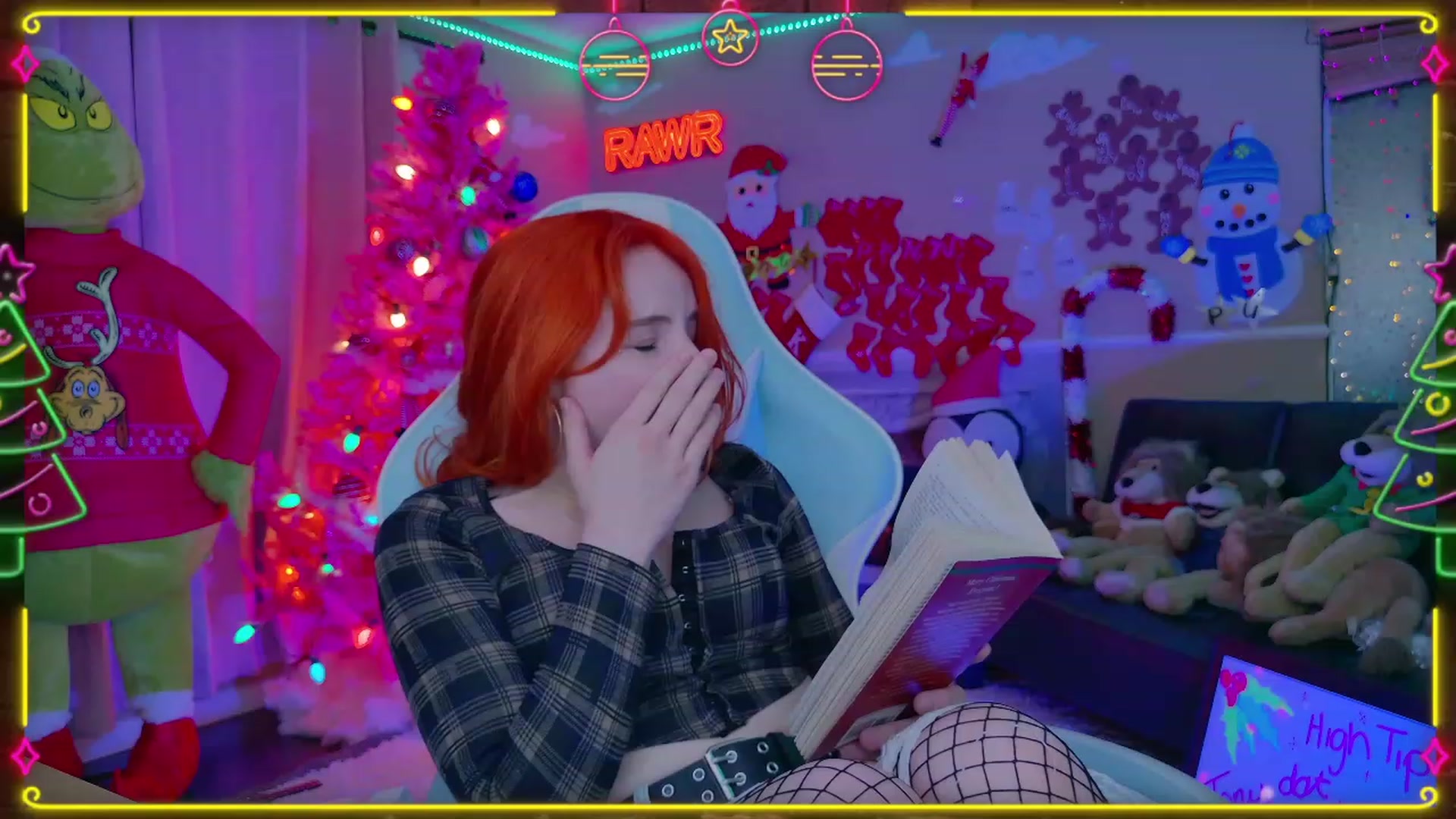 Gallery image thumbnail from Kristiemas's myfreecams stream on, 12/18/2023, 06:15 image 5 of 20