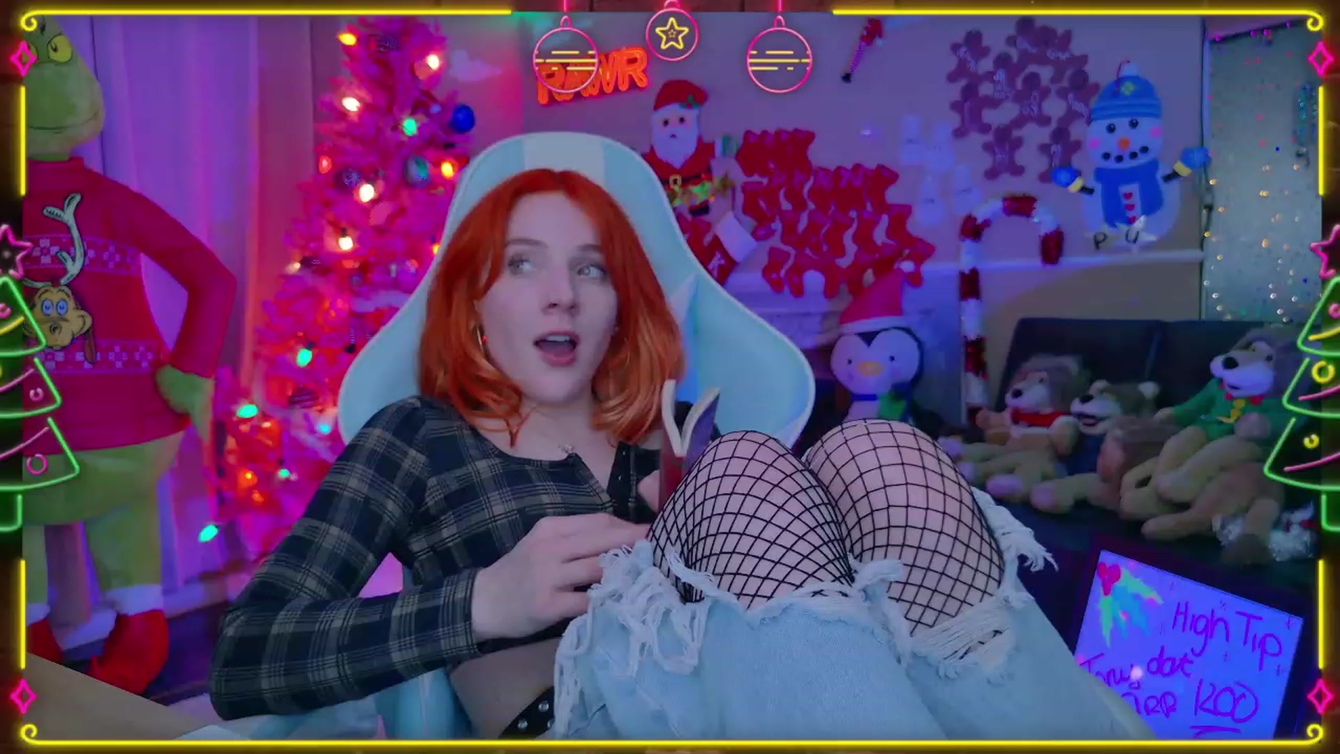 Gallery image thumbnail from Kristiemas's myfreecams stream on, 12/18/2023, 06:15 image 7 of 20