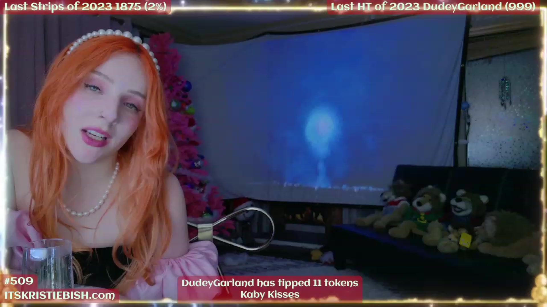 Gallery image thumbnail from Kristiemas's myfreecams stream on, 01/01/2024, 08:09 image 14 of 20