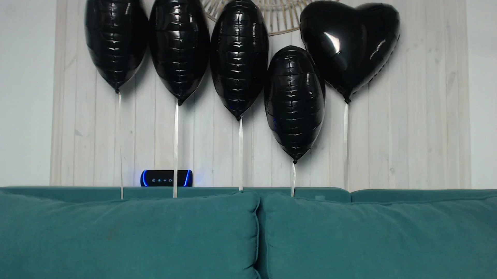 Gallery image thumbnail from Kristina78's myfreecams stream on, 12/04/2024, 12:20 image 3 of 20