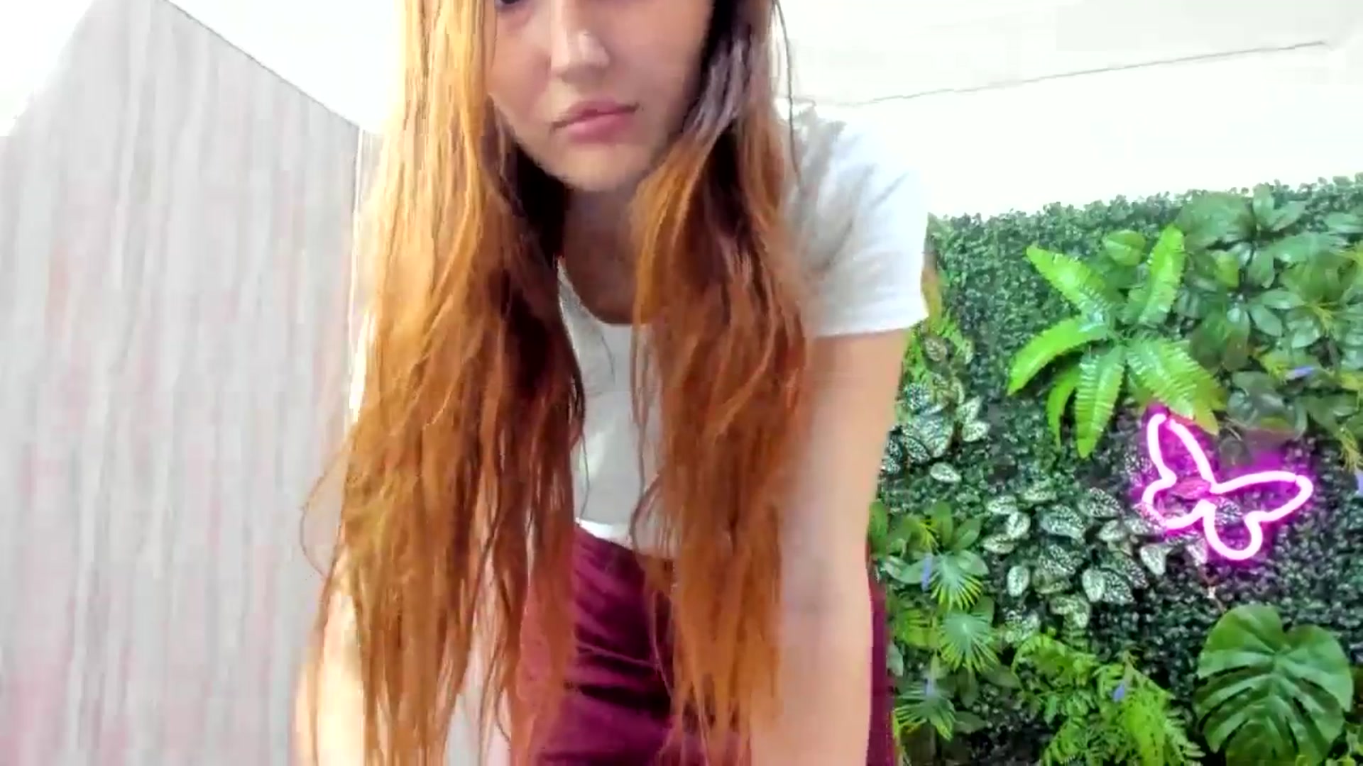 Gallery image thumbnail from KristinaGo's myfreecams stream on, 08/26/2024, 11:28 image 7 of 20