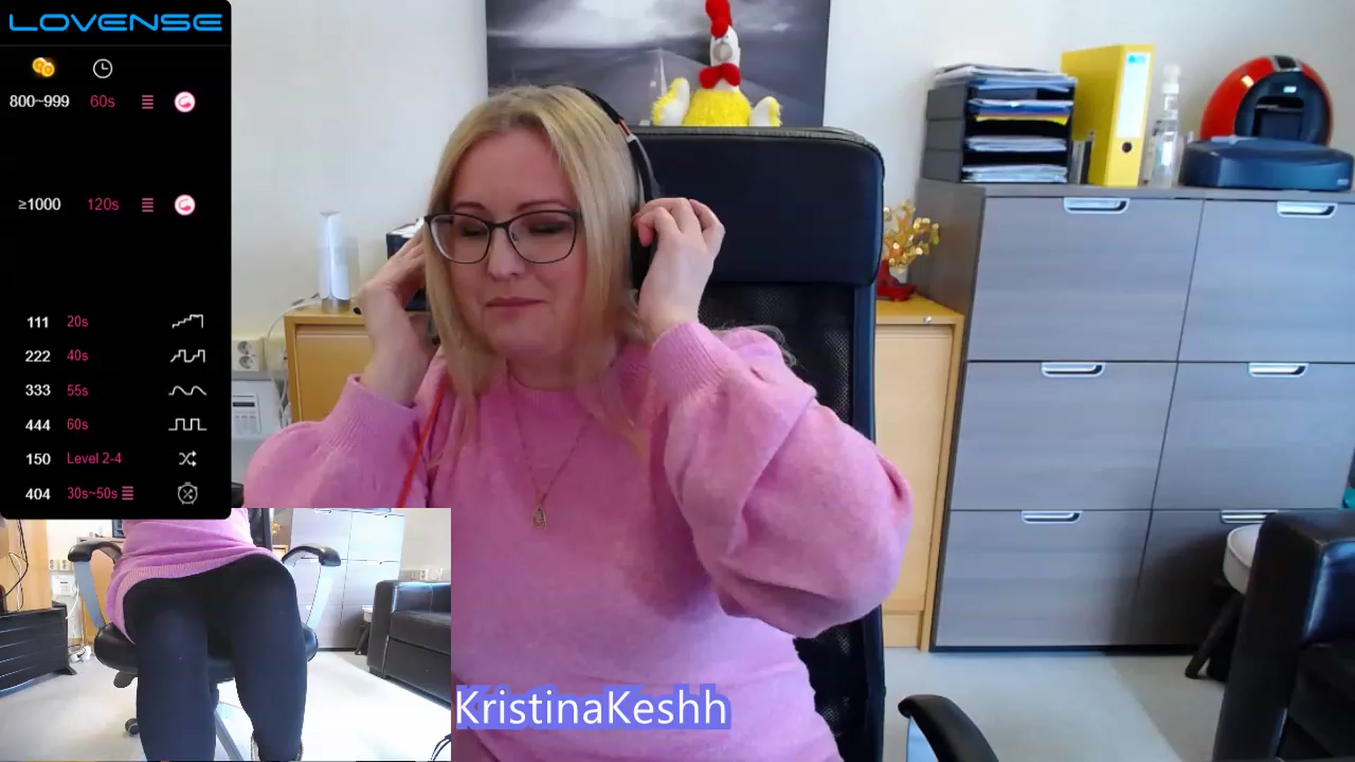 Gallery image thumbnail from KristinaKeshh's myfreecams stream on, 03/20/2023, 13:46 image 1 of 20