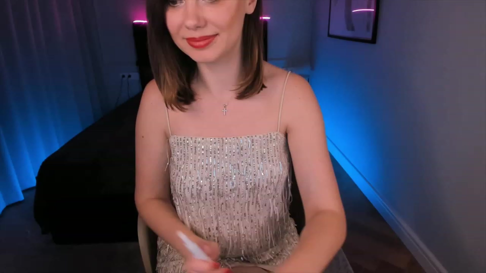 Gallery image thumbnail from KristinaLogan's myfreecams stream on, 11/16/2022, 20:50 image 8 of 20