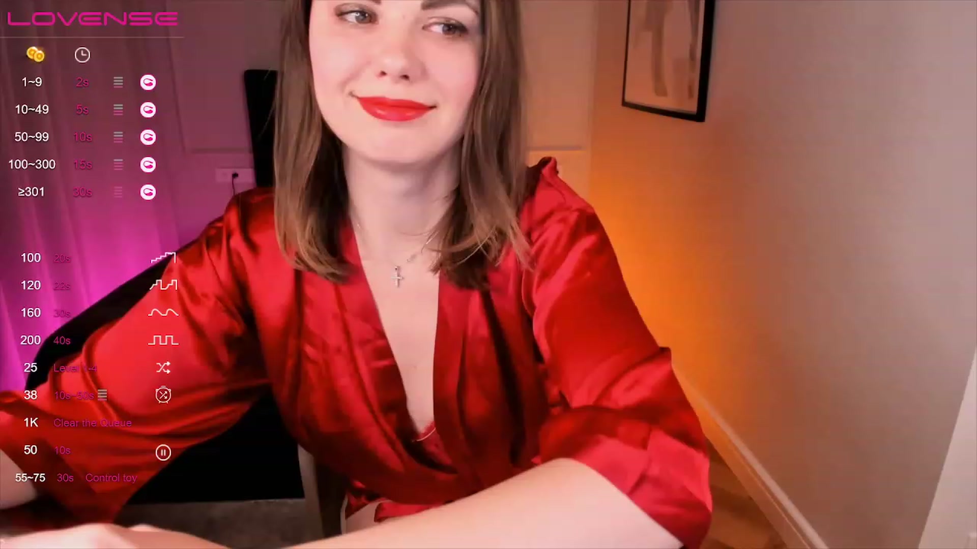 Gallery image thumbnail from KristinaLogan's myfreecams stream on, 12/19/2022, 18:39 image 9 of 20