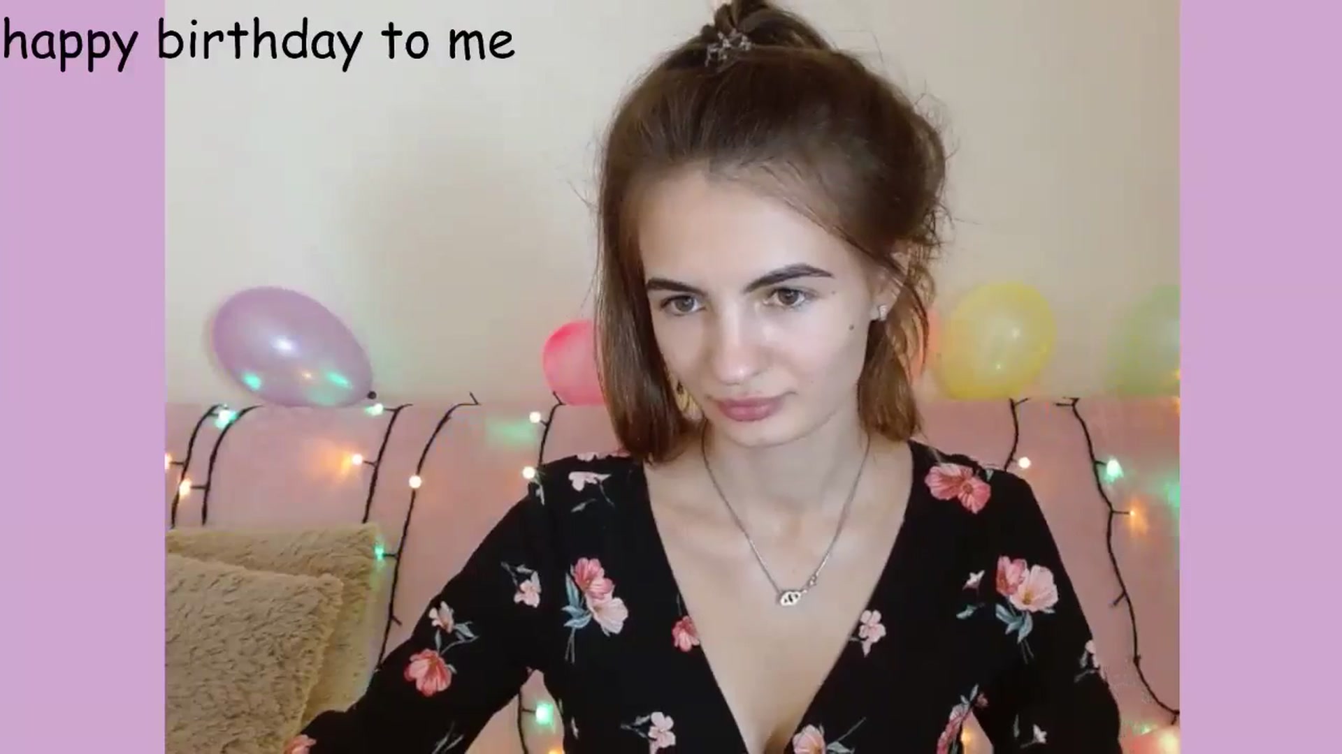 Gallery image thumbnail from KristinaMFC's myfreecams stream on, 07/16/2024, 10:47 image 17 of 20