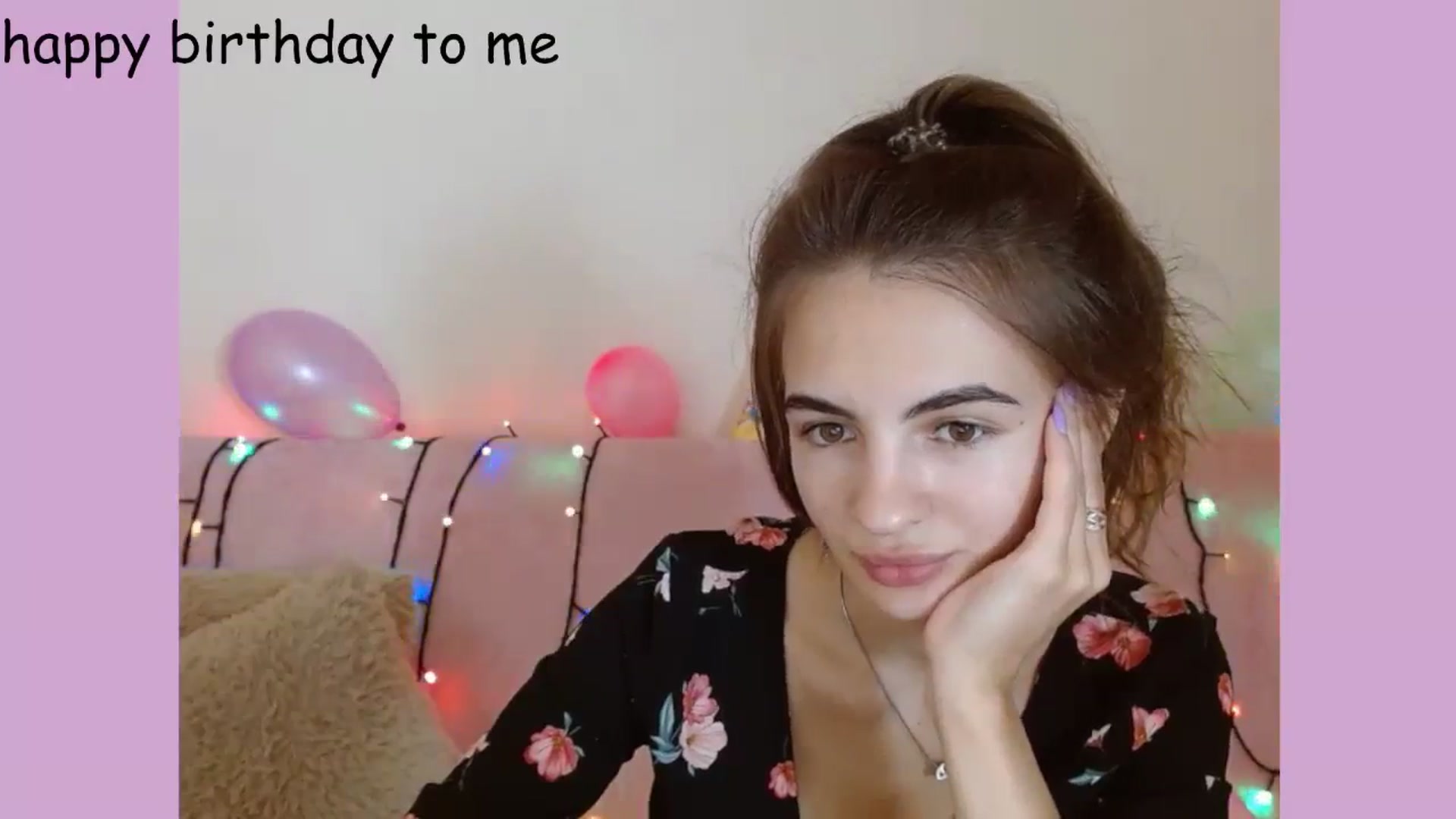 Gallery image thumbnail from KristinaMFC's myfreecams stream on, 07/16/2024, 10:47 image 10 of 20