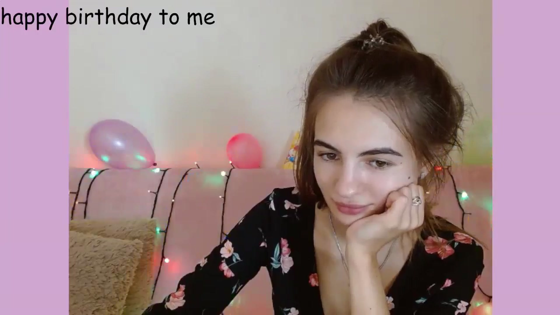 Gallery image thumbnail from KristinaMFC's myfreecams stream on, 07/16/2024, 10:47 image 13 of 20
