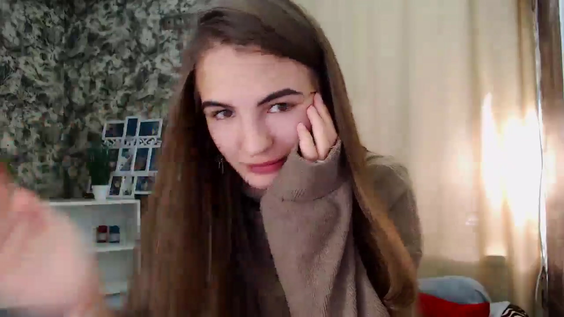 Gallery image thumbnail from KristinaMFC's myfreecams stream on, 10/20/2024, 10:38 image 3 of 20