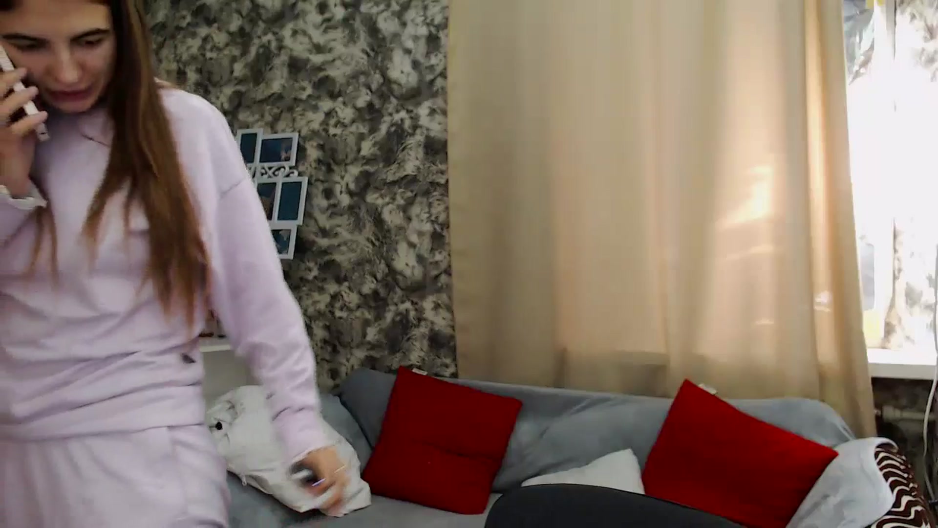 Gallery image thumbnail from KristinaMFC's myfreecams stream on, 10/24/2024, 08:48 image 2 of 20