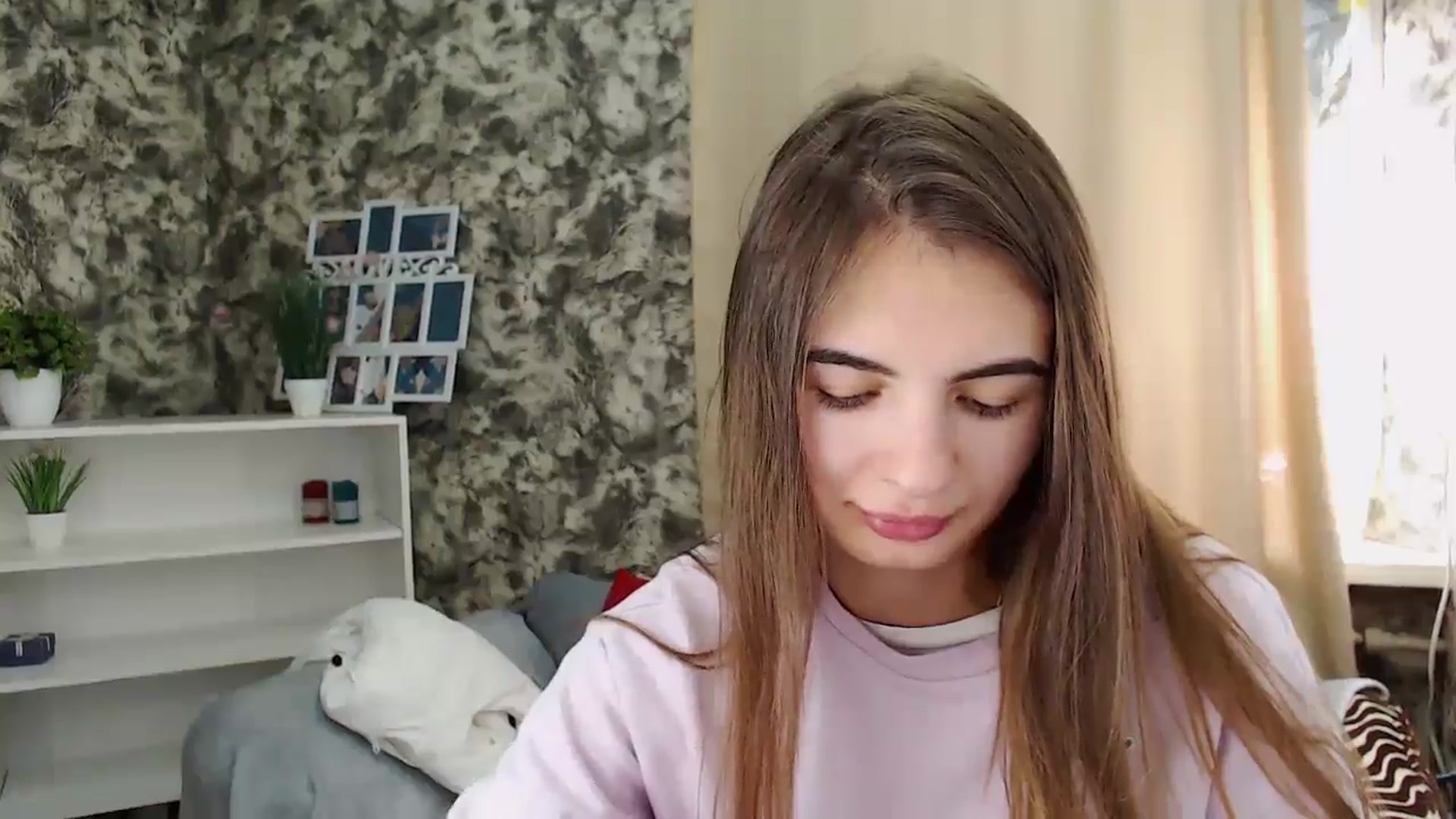 Gallery image thumbnail from KristinaMFC's myfreecams stream on, 10/24/2024, 10:04 image 9 of 20