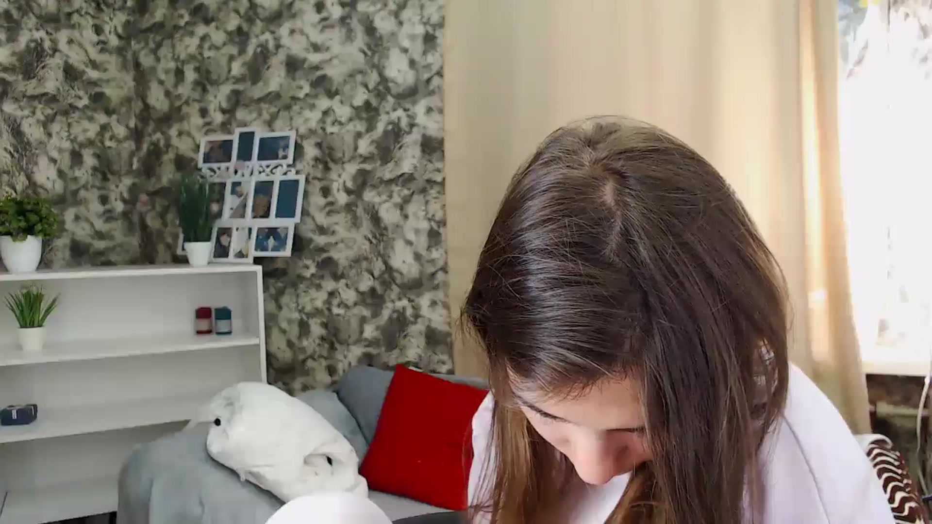 Gallery image thumbnail from KristinaMFC's myfreecams stream on, 10/24/2024, 10:04 image 4 of 20