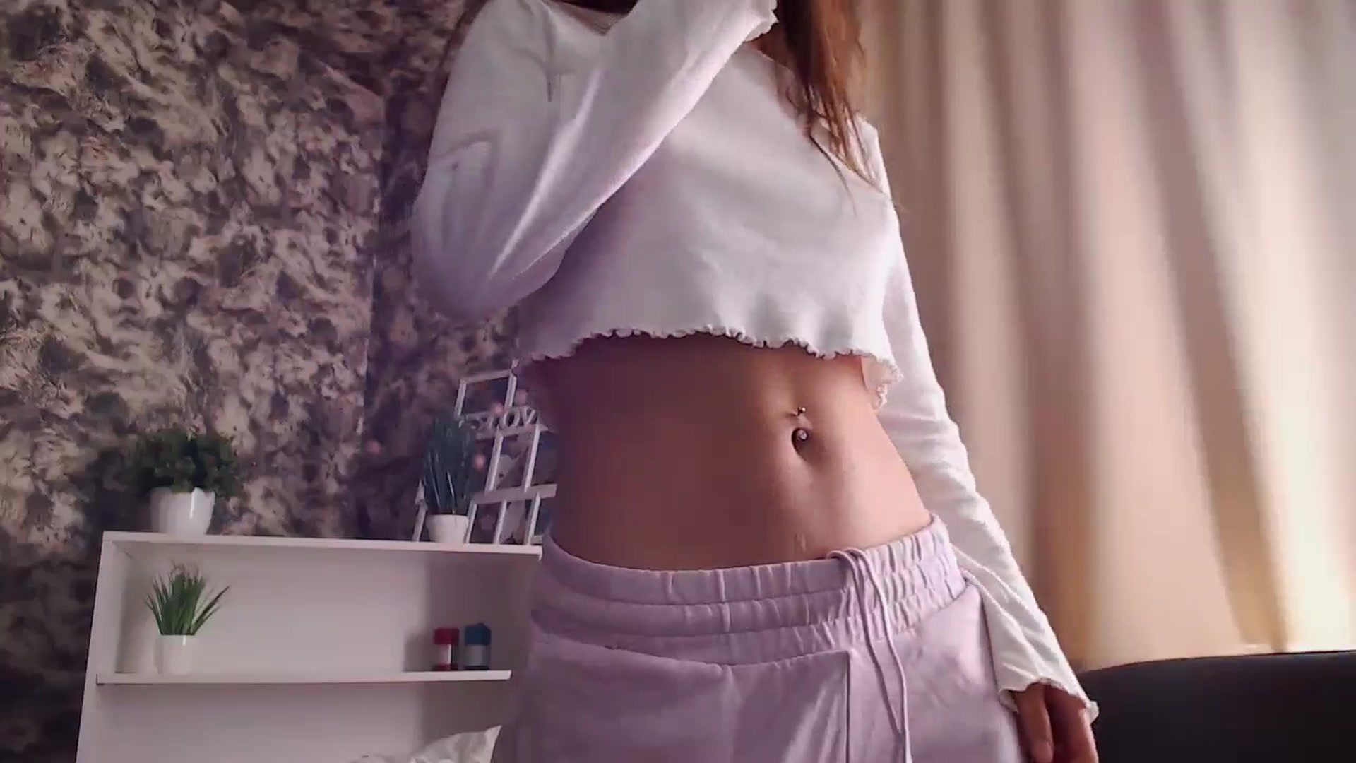 Gallery image thumbnail from KristinaMFC's myfreecams stream on, 10/24/2024, 10:36 image 6 of 20