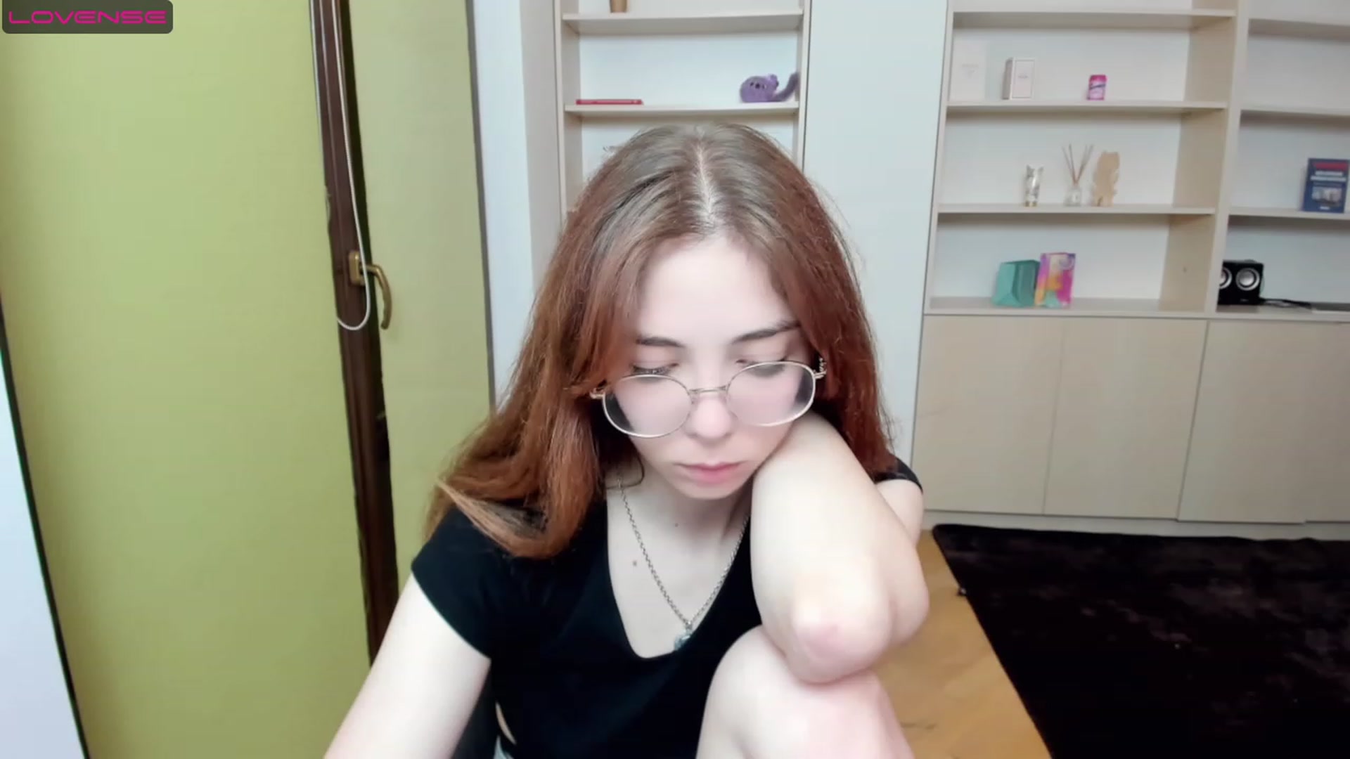 Gallery image thumbnail from KristinaRed's myfreecams stream on, 07/30/2023, 23:41 image 9 of 20