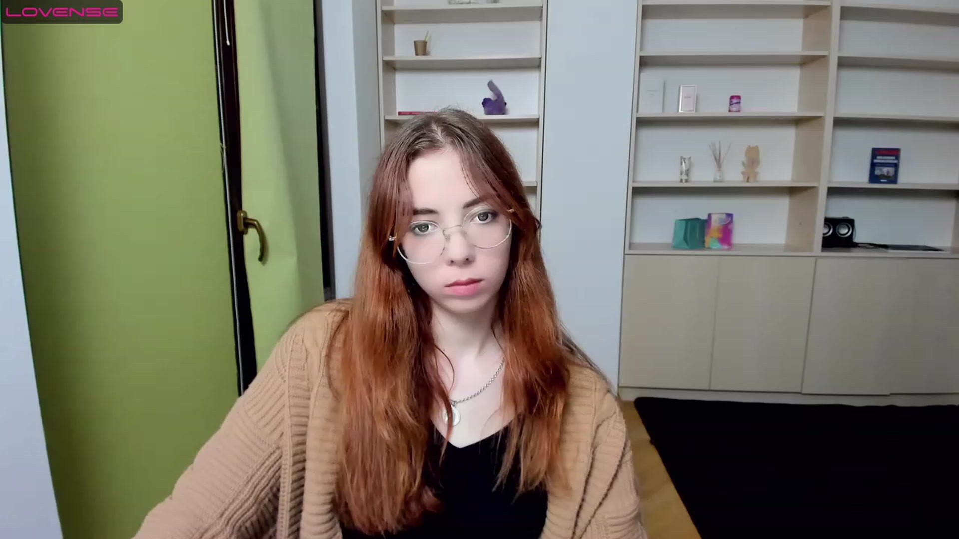 Gallery image thumbnail from KristinaRed's myfreecams stream on, 08/07/2023, 18:59 image 13 of 20