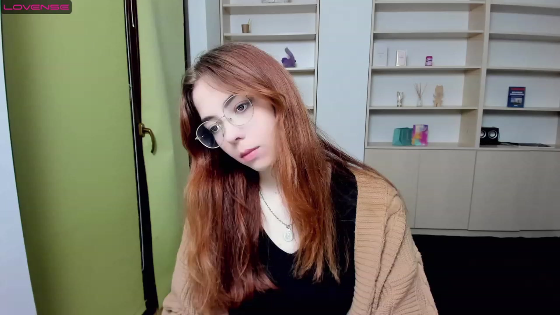 Gallery image thumbnail from KristinaRed's myfreecams stream on, 08/07/2023, 18:59 image 7 of 20