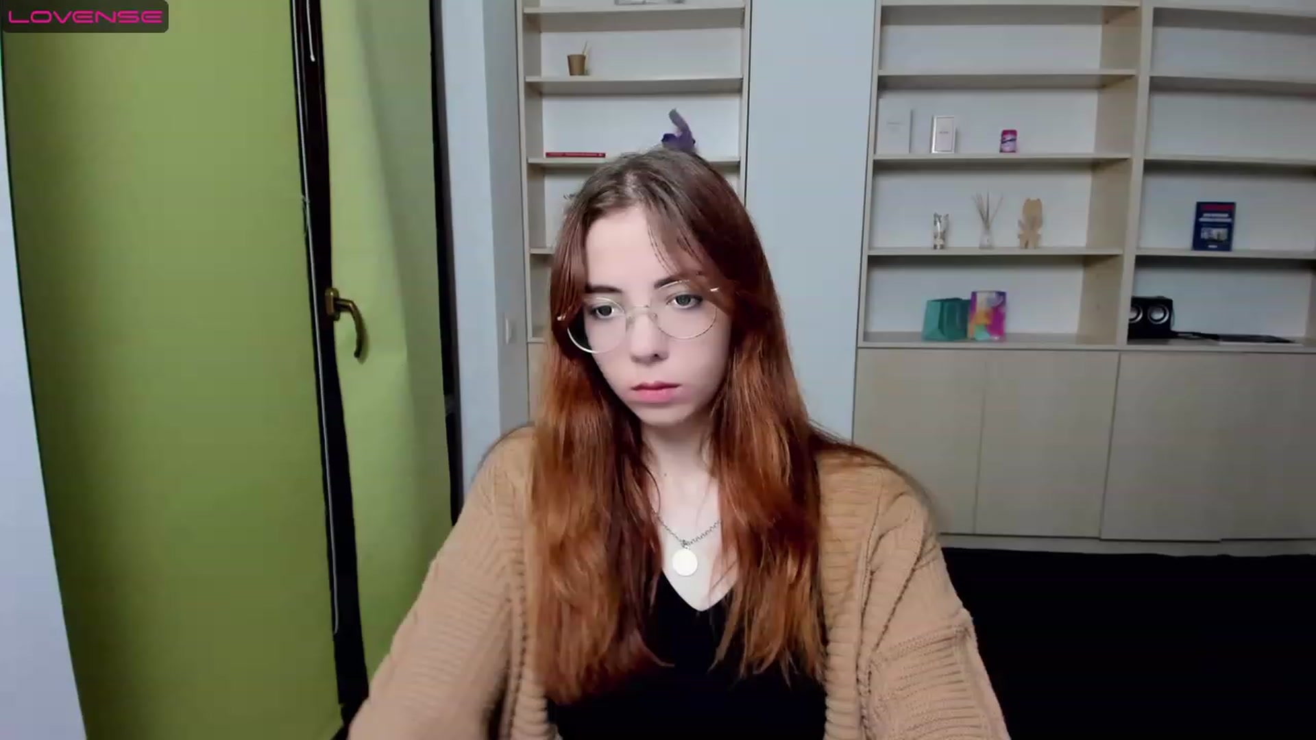 Gallery image thumbnail from KristinaRed's myfreecams stream on, 08/07/2023, 18:59 image 10 of 20