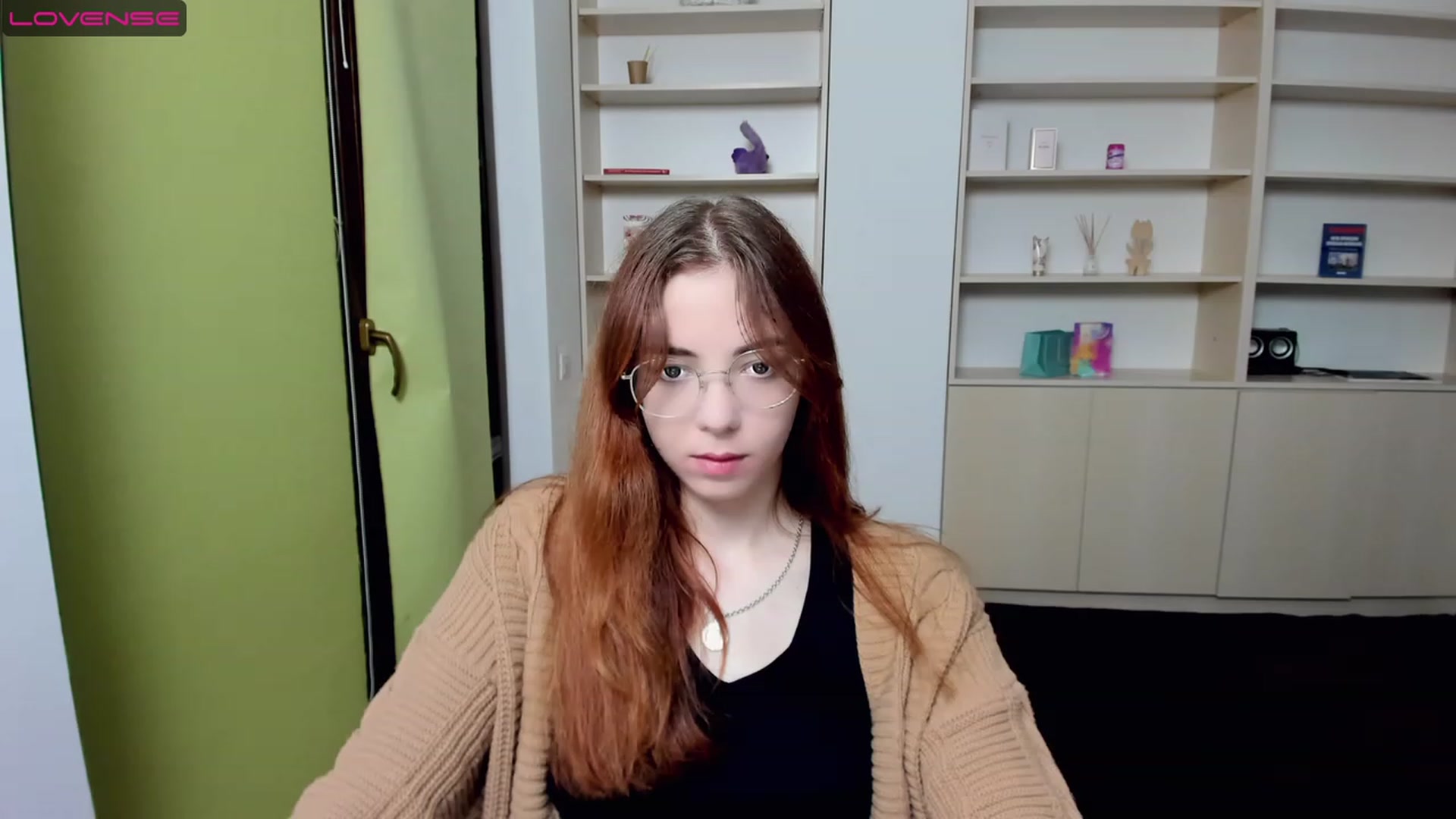 Gallery image thumbnail from KristinaRed's myfreecams stream on, 08/07/2023, 18:59 image 16 of 20