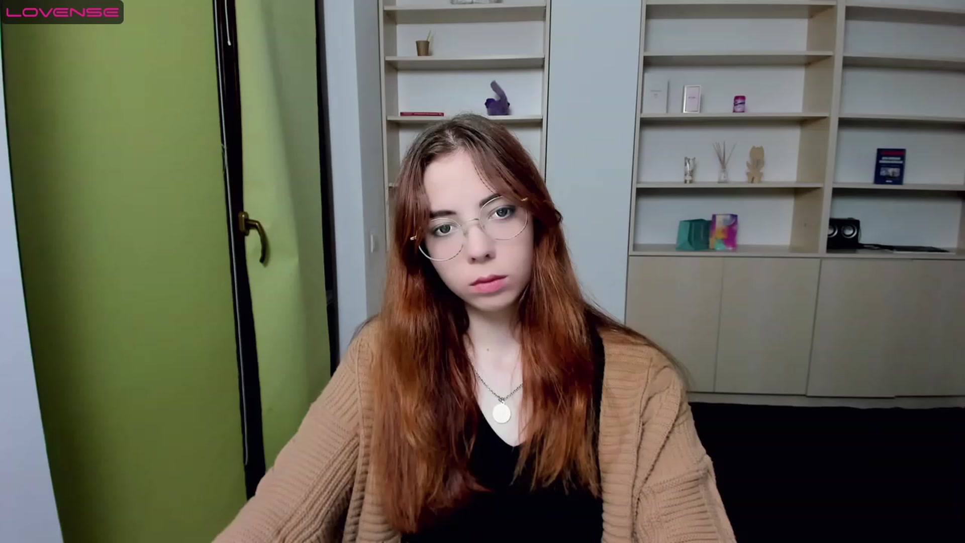 Gallery image thumbnail from KristinaRed's myfreecams stream on, 08/07/2023, 18:59 image 9 of 20