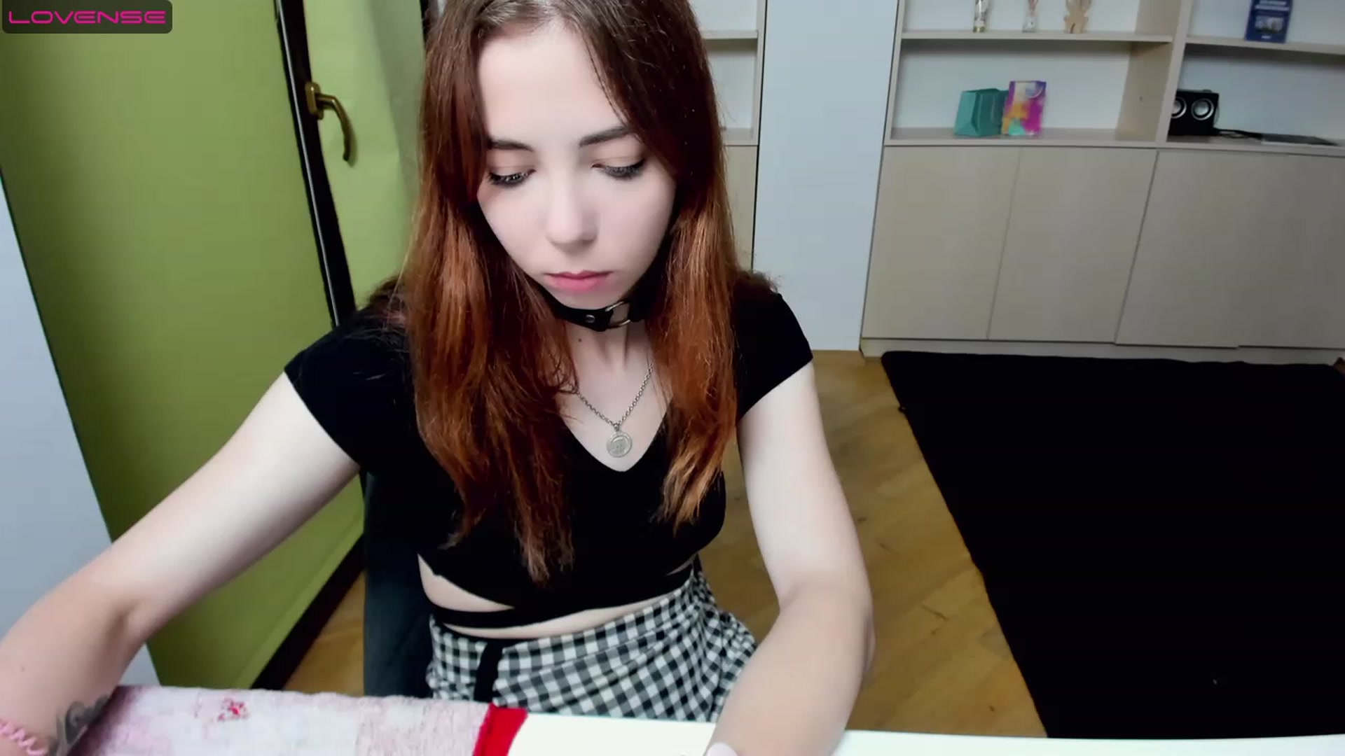 Gallery image thumbnail from KristinaRed's myfreecams stream on, 08/07/2023, 19:44 image 3 of 20