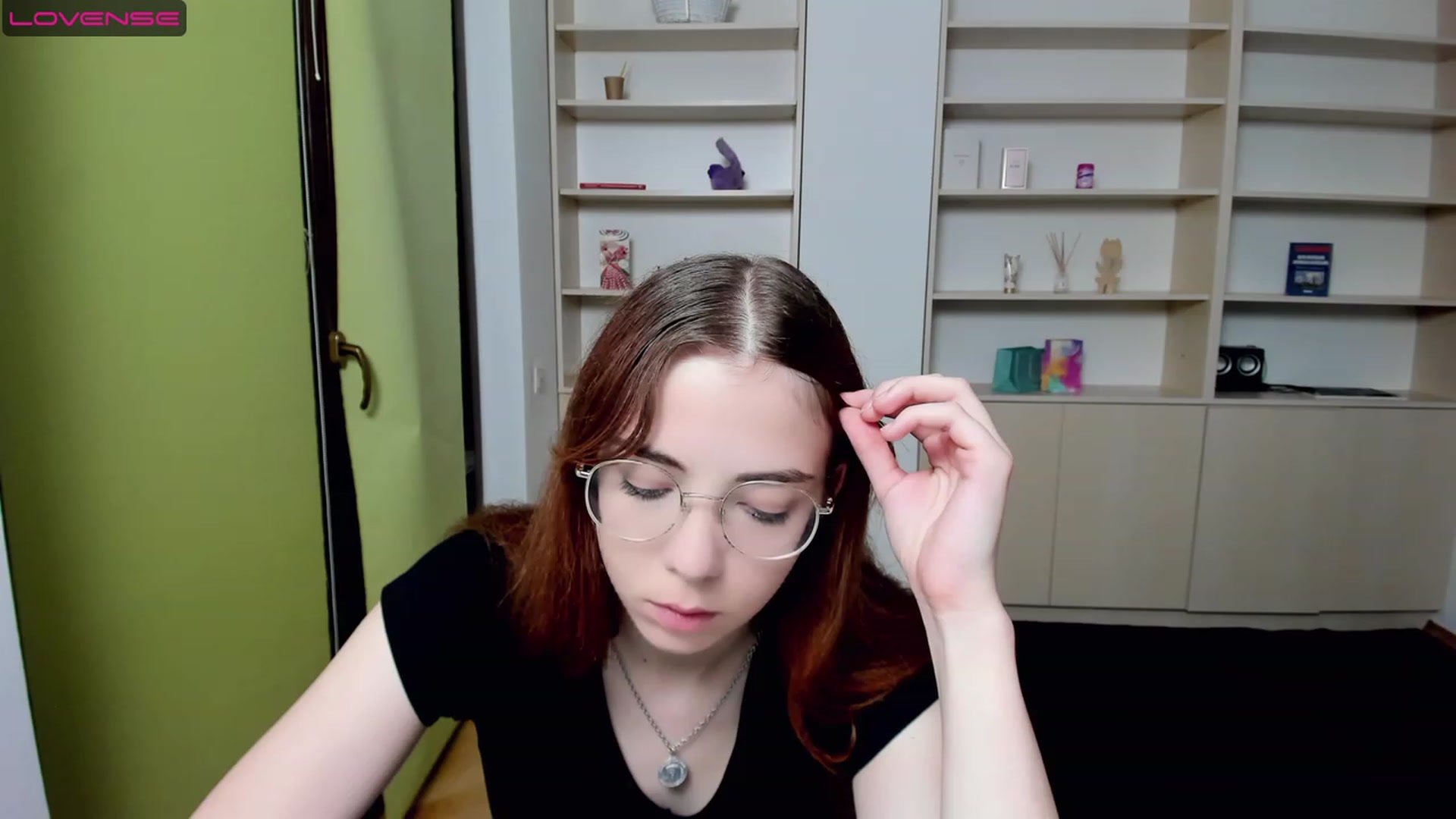 Gallery image thumbnail from KristinaRed's myfreecams stream on, 08/08/2023, 24:02 image 7 of 20