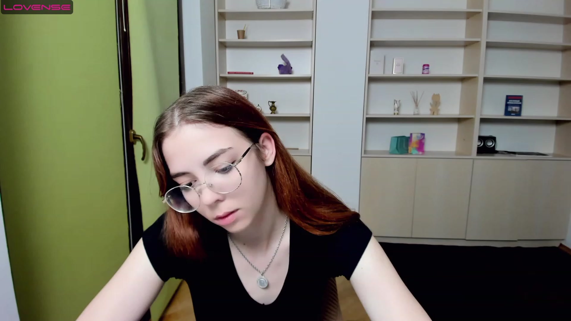 Gallery image thumbnail from KristinaRed's myfreecams stream on, 08/08/2023, 24:02 image 1 of 20