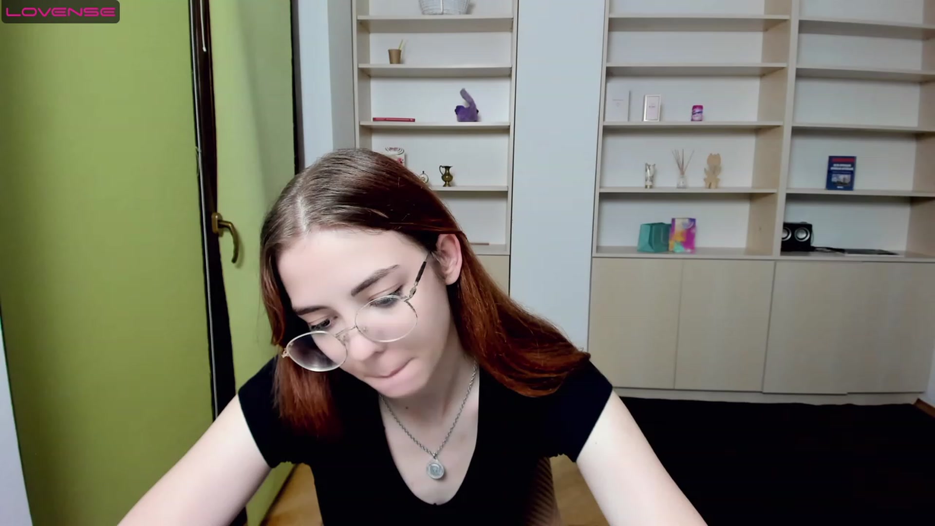 Gallery image thumbnail from KristinaRed's myfreecams stream on, 08/08/2023, 24:02 image 2 of 20