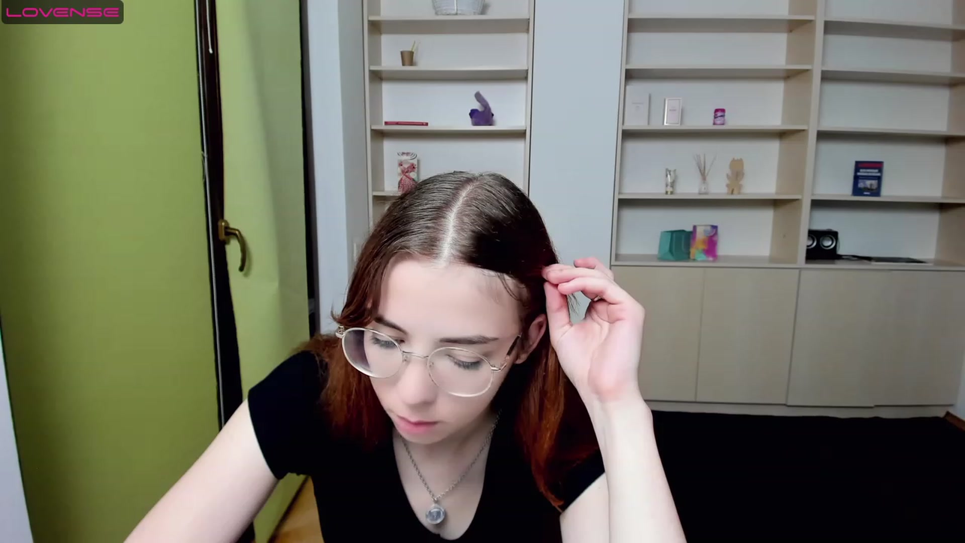 Gallery image thumbnail from KristinaRed's myfreecams stream on, 08/08/2023, 24:02 image 8 of 20