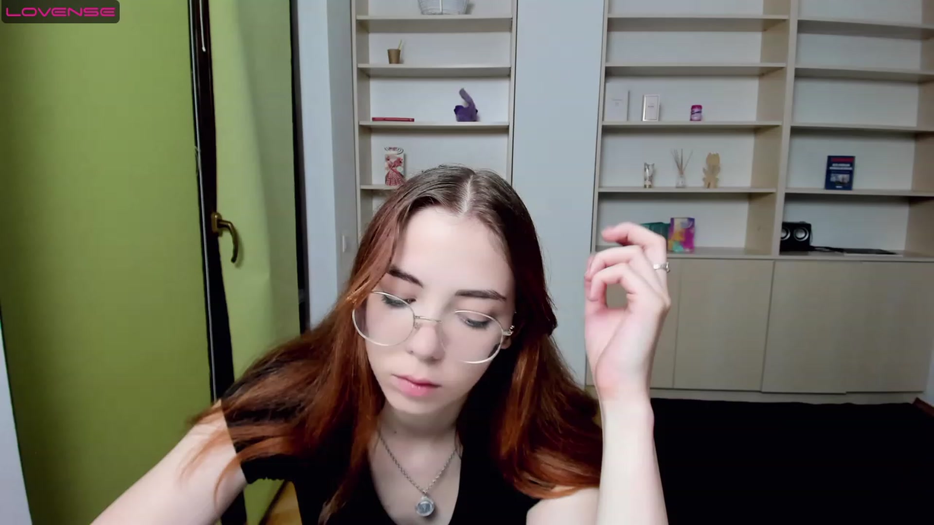Gallery image thumbnail from KristinaRed's myfreecams stream on, 08/08/2023, 24:02 image 11 of 20
