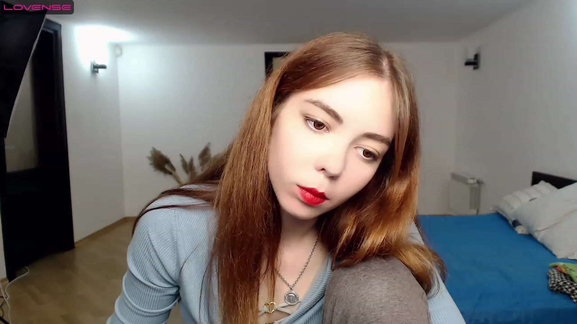 Gallery image thumbnail from KristinaRed's myfreecams stream on, 08/10/2023, 19:27 image 19 of 20