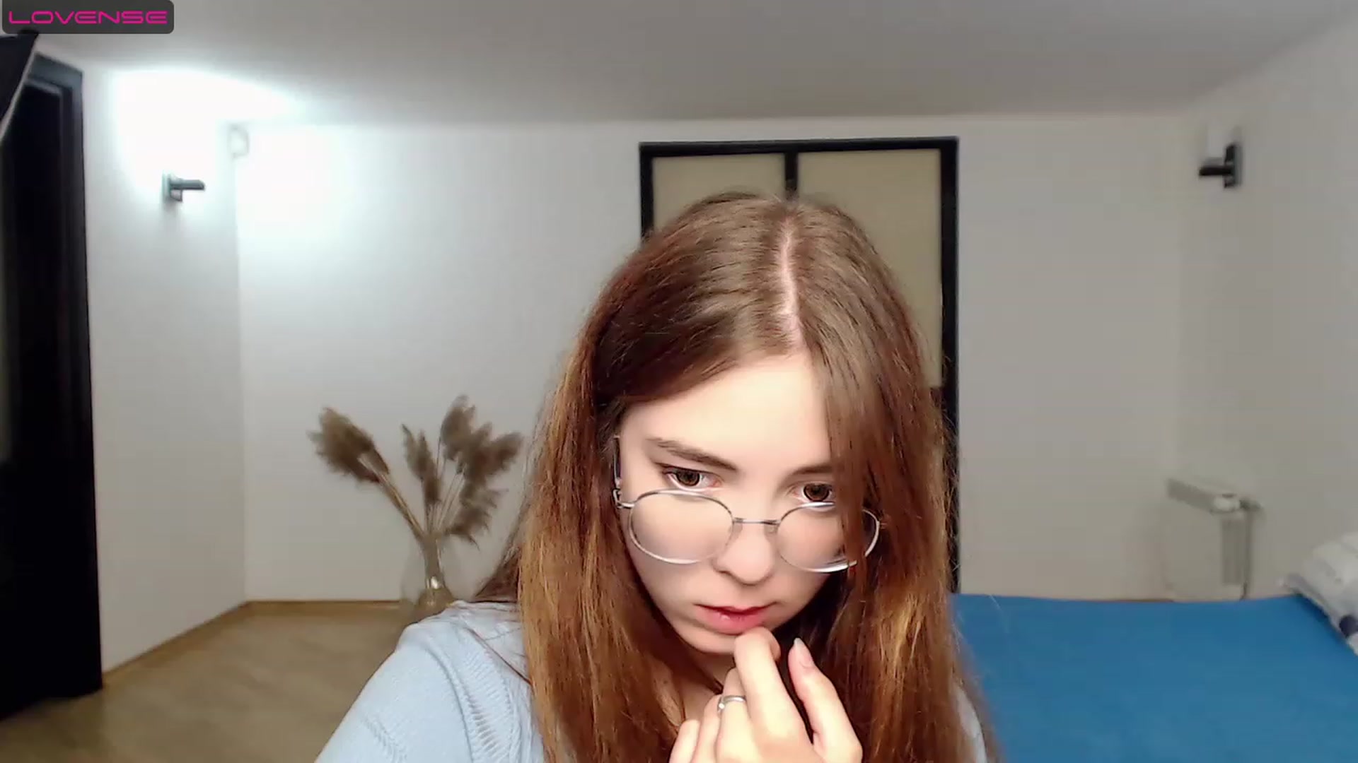 Gallery image thumbnail from KristinaRed's myfreecams stream on, 08/10/2023, 23:56 image 19 of 20