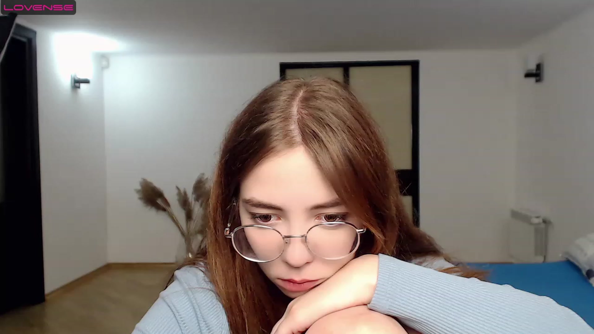 Gallery image thumbnail from KristinaRed's myfreecams stream on, 08/10/2023, 23:56 image 13 of 20