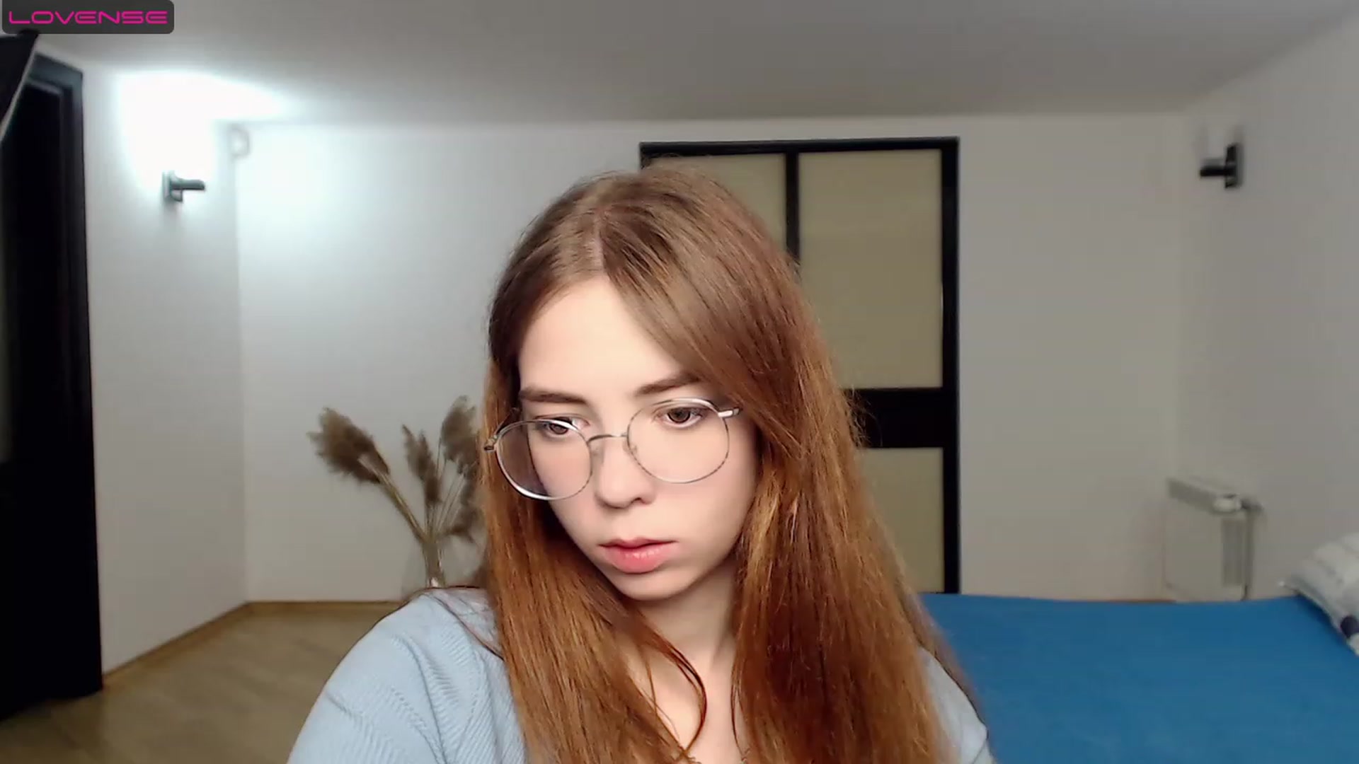 Gallery image thumbnail from KristinaRed's myfreecams stream on, 08/10/2023, 23:56 image 18 of 20
