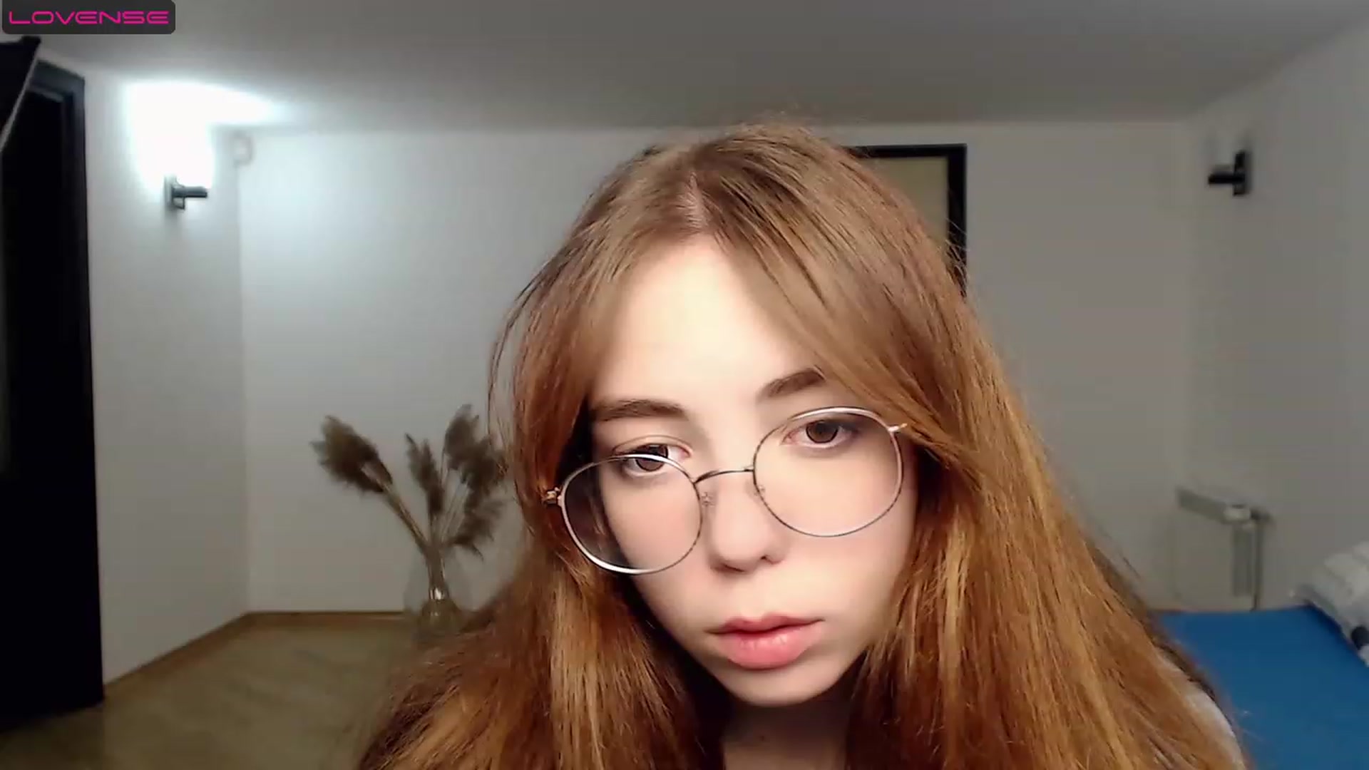 Gallery image thumbnail from KristinaRed's myfreecams stream on, 08/10/2023, 23:56 image 4 of 20