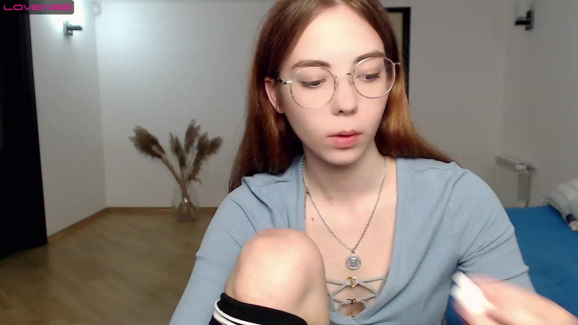 Gallery image thumbnail from KristinaRed's myfreecams stream on, 08/11/2023, 24:40 image 10 of 20