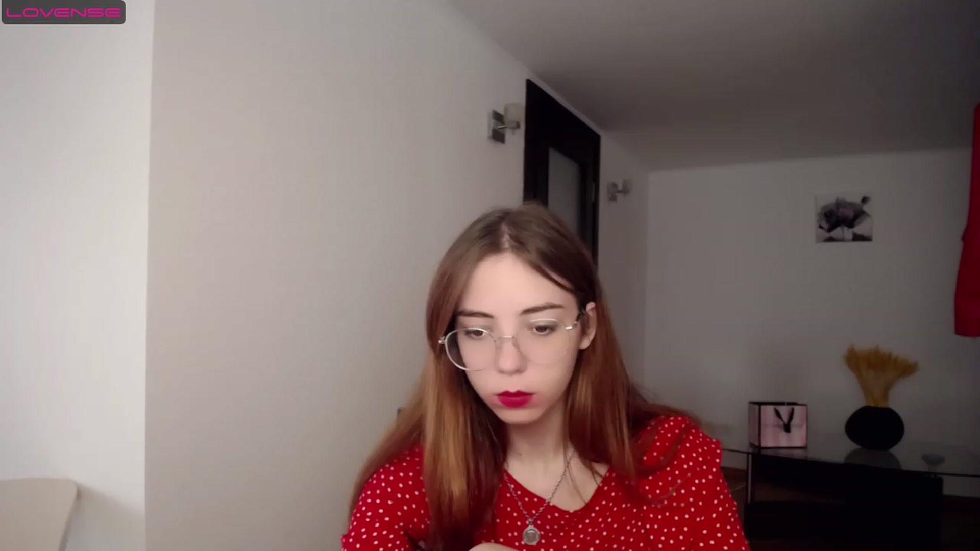 Gallery image thumbnail from KristinaRed's myfreecams stream on, 08/11/2023, 15:13 image 6 of 20
