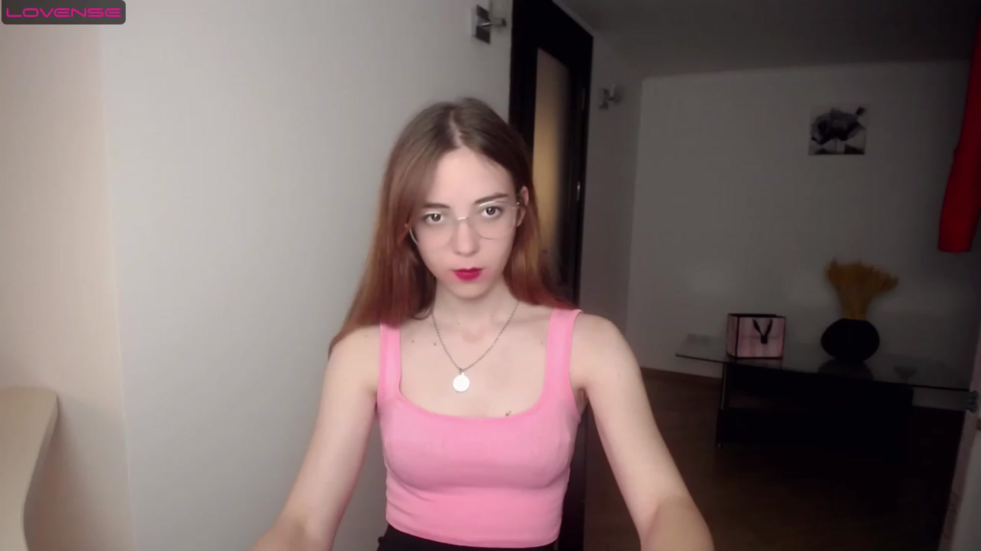 Gallery image thumbnail from KristinaRed's myfreecams stream on, 08/11/2023, 17:17 image 20 of 20