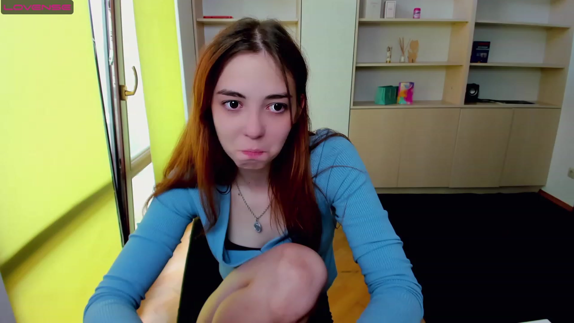 Gallery image thumbnail from KristinaRed's myfreecams stream on, 08/12/2023, 11:00 image 16 of 20