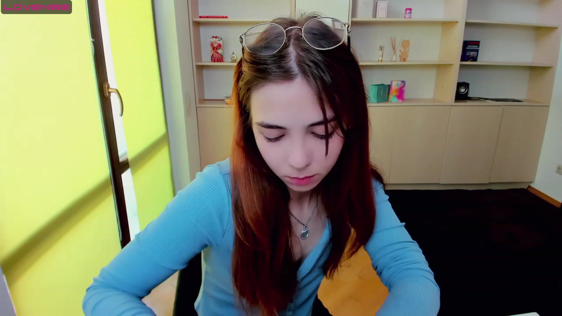 Gallery image thumbnail from KristinaRed's myfreecams stream on, 08/12/2023, 11:53 image 12 of 20