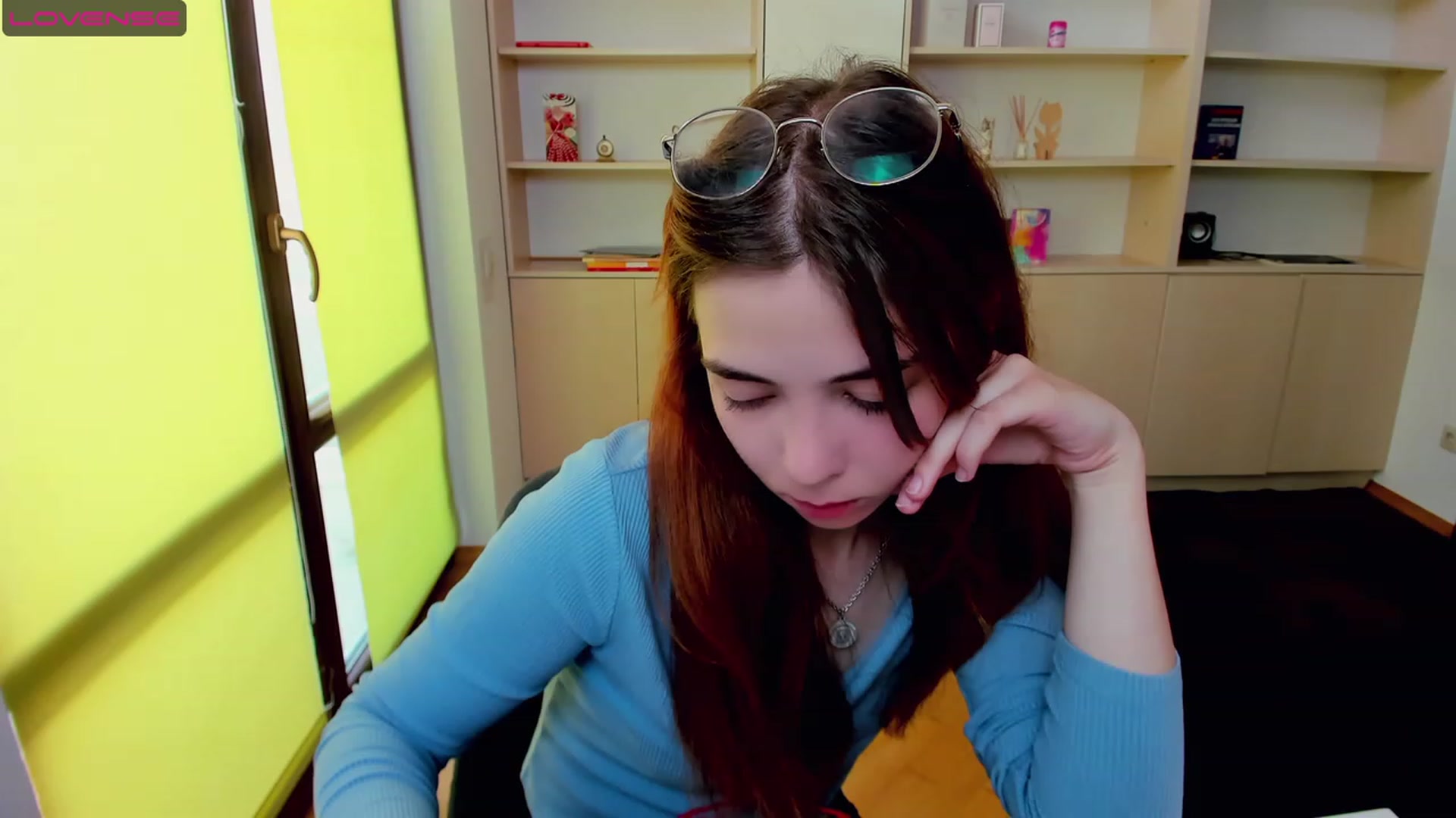Gallery image thumbnail from KristinaRed's myfreecams stream on, 08/12/2023, 11:53 image 14 of 20