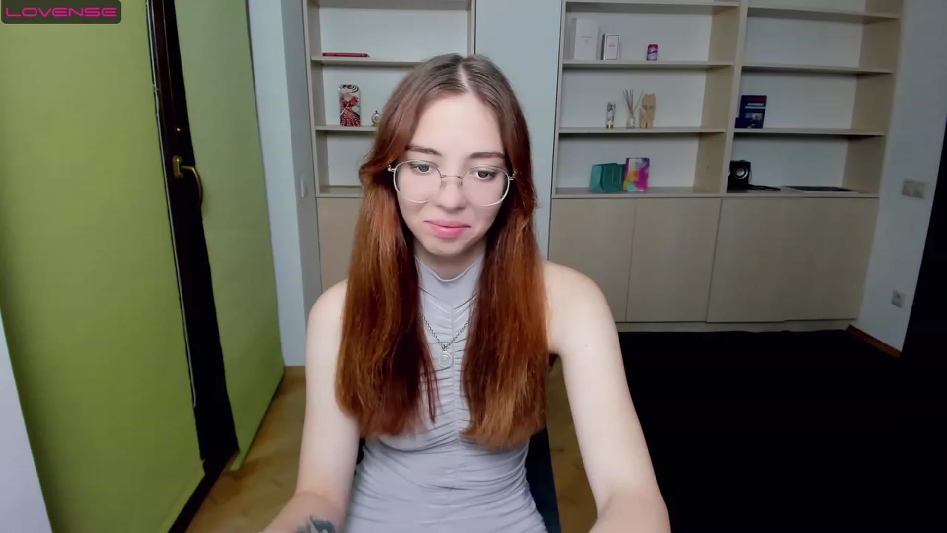 Gallery image thumbnail from KristinaRed's myfreecams stream on, 08/15/2023, 24:00 image 20 of 20