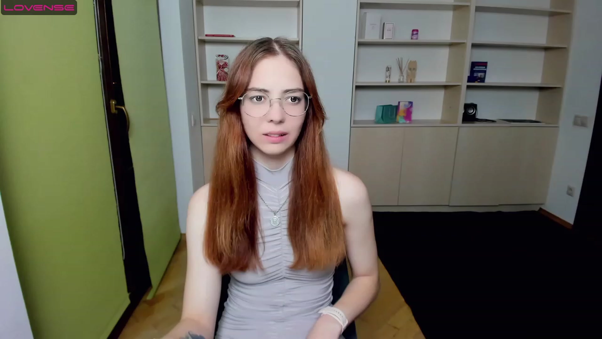 Gallery image thumbnail from KristinaRed's myfreecams stream on, 08/15/2023, 24:00 image 7 of 20