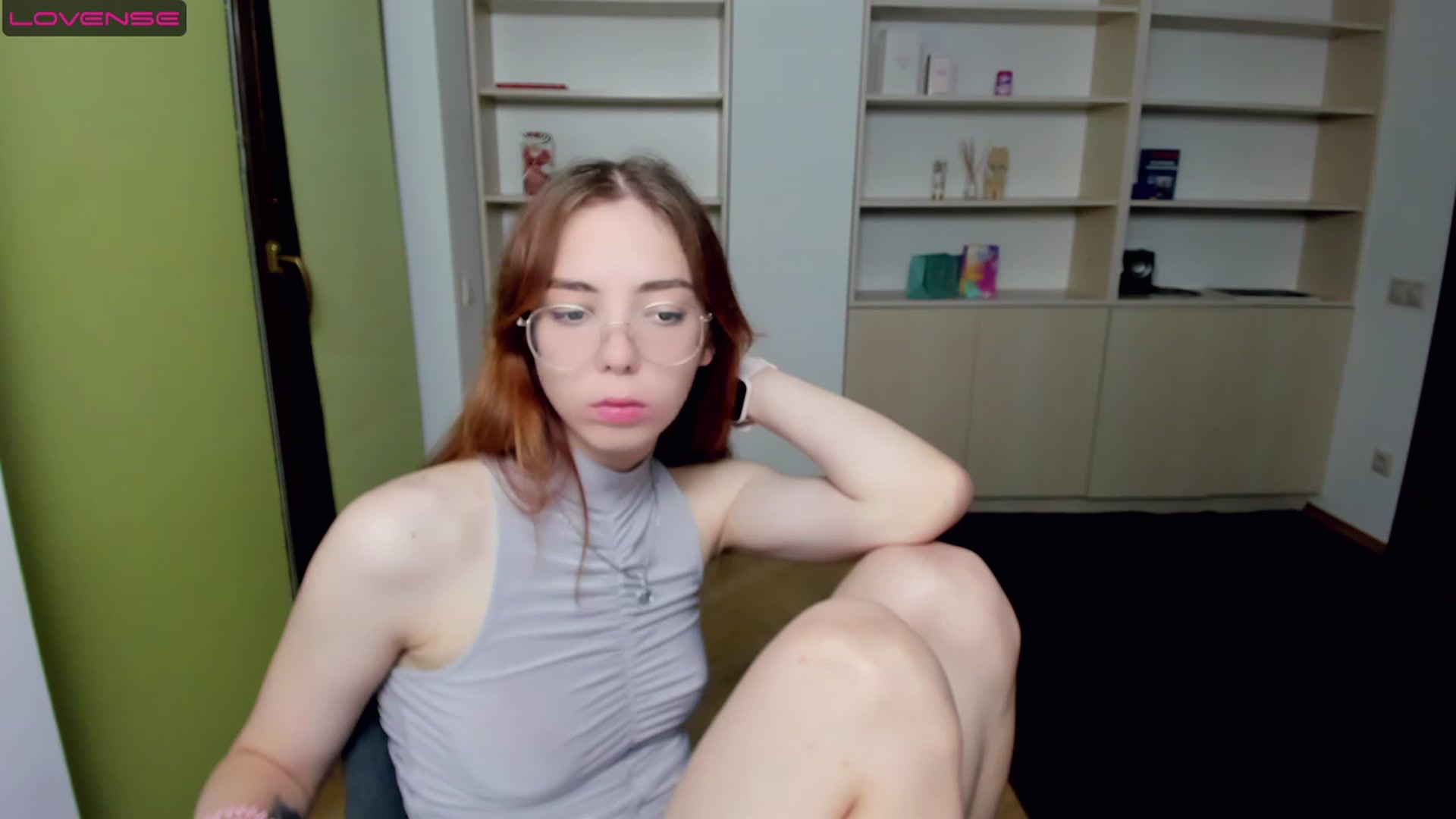 Gallery image thumbnail from KristinaRed's myfreecams stream on, 08/15/2023, 01:02 image 13 of 20