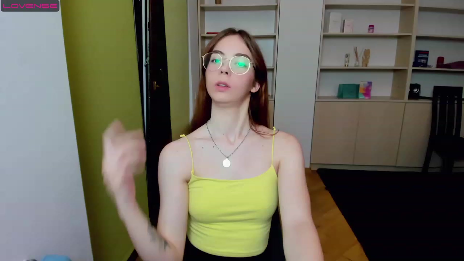 Gallery image thumbnail from KristinaRed's myfreecams stream on, 08/15/2023, 21:55 image 12 of 20