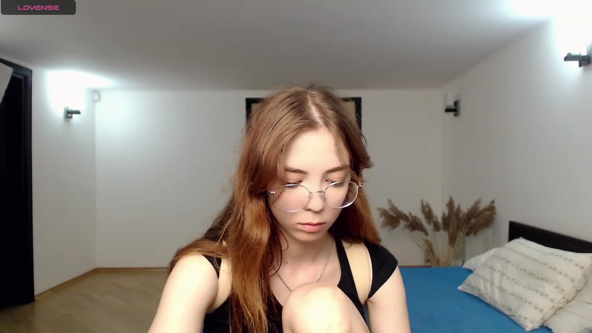 Gallery image thumbnail from KristinaRed's myfreecams stream on, 08/16/2023, 18:45 image 20 of 20