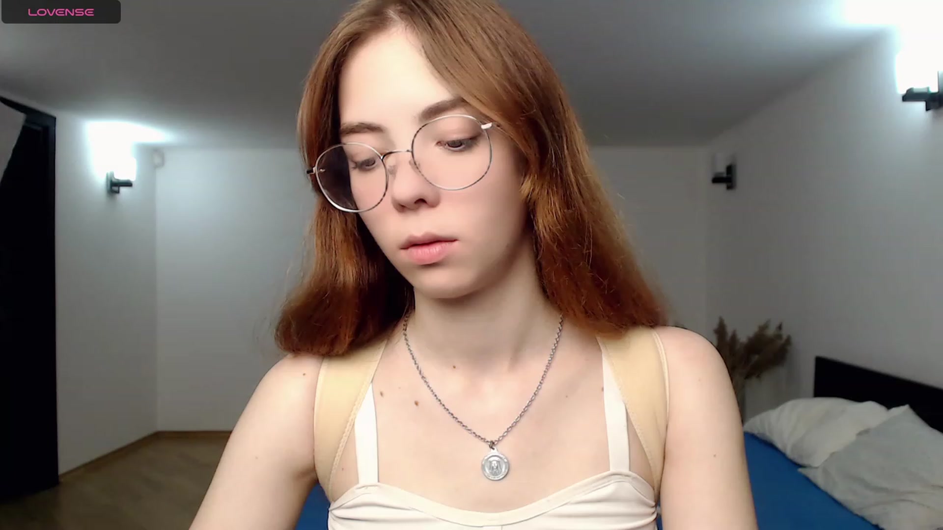 Gallery image thumbnail from KristinaRed's myfreecams stream on, 08/16/2023, 20:12 image 20 of 20