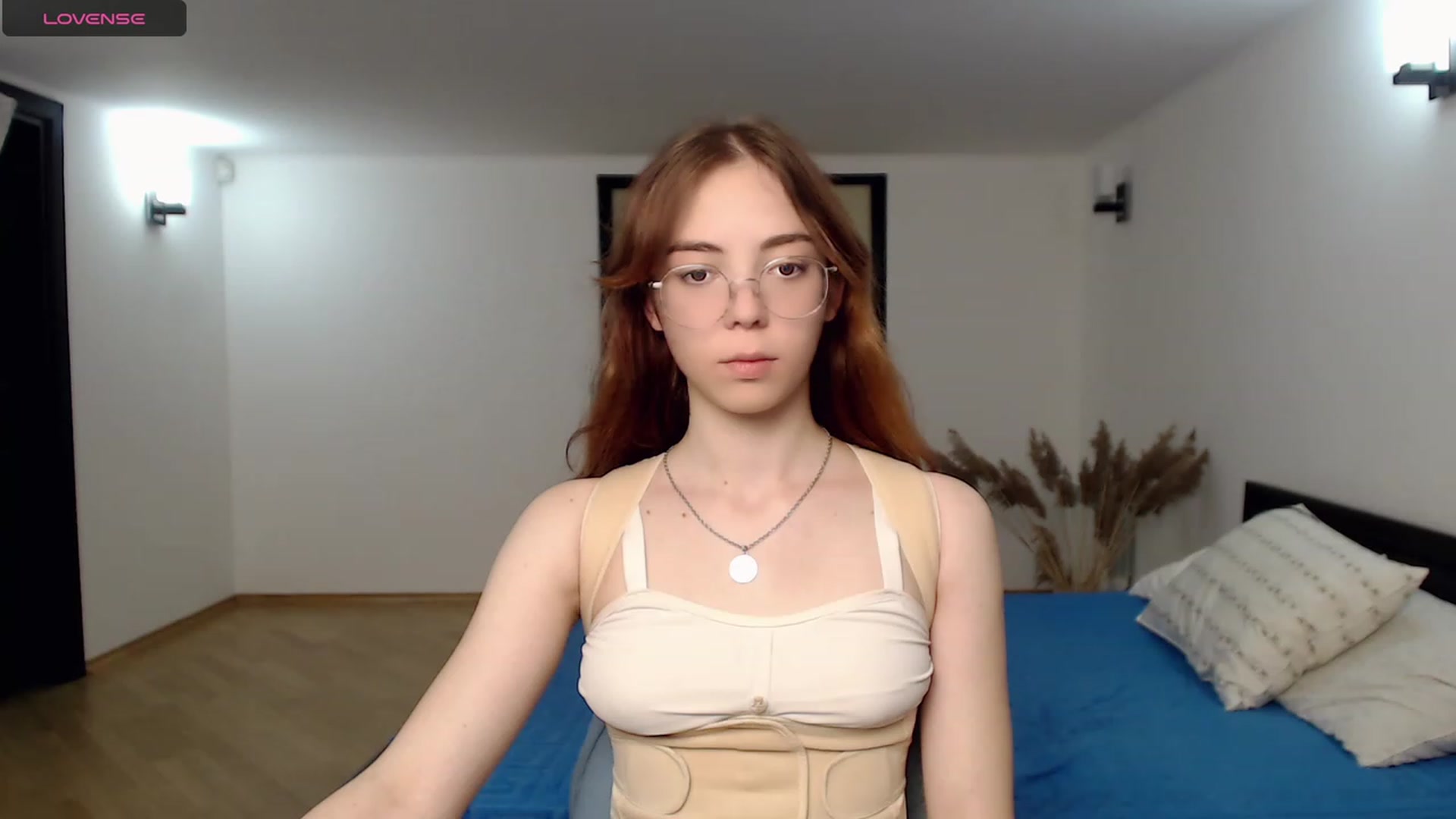 Gallery image thumbnail from KristinaRed's myfreecams stream on, 08/16/2023, 21:52 image 10 of 20