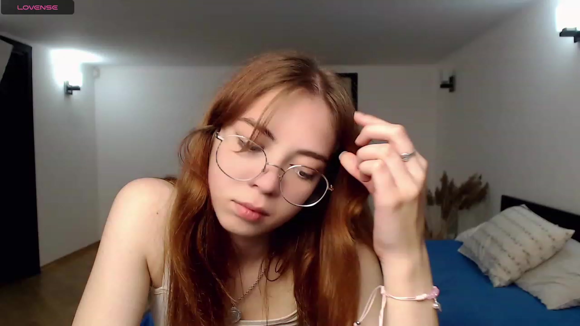 Gallery image thumbnail from KristinaRed's myfreecams stream on, 08/16/2023, 23:30 image 20 of 20