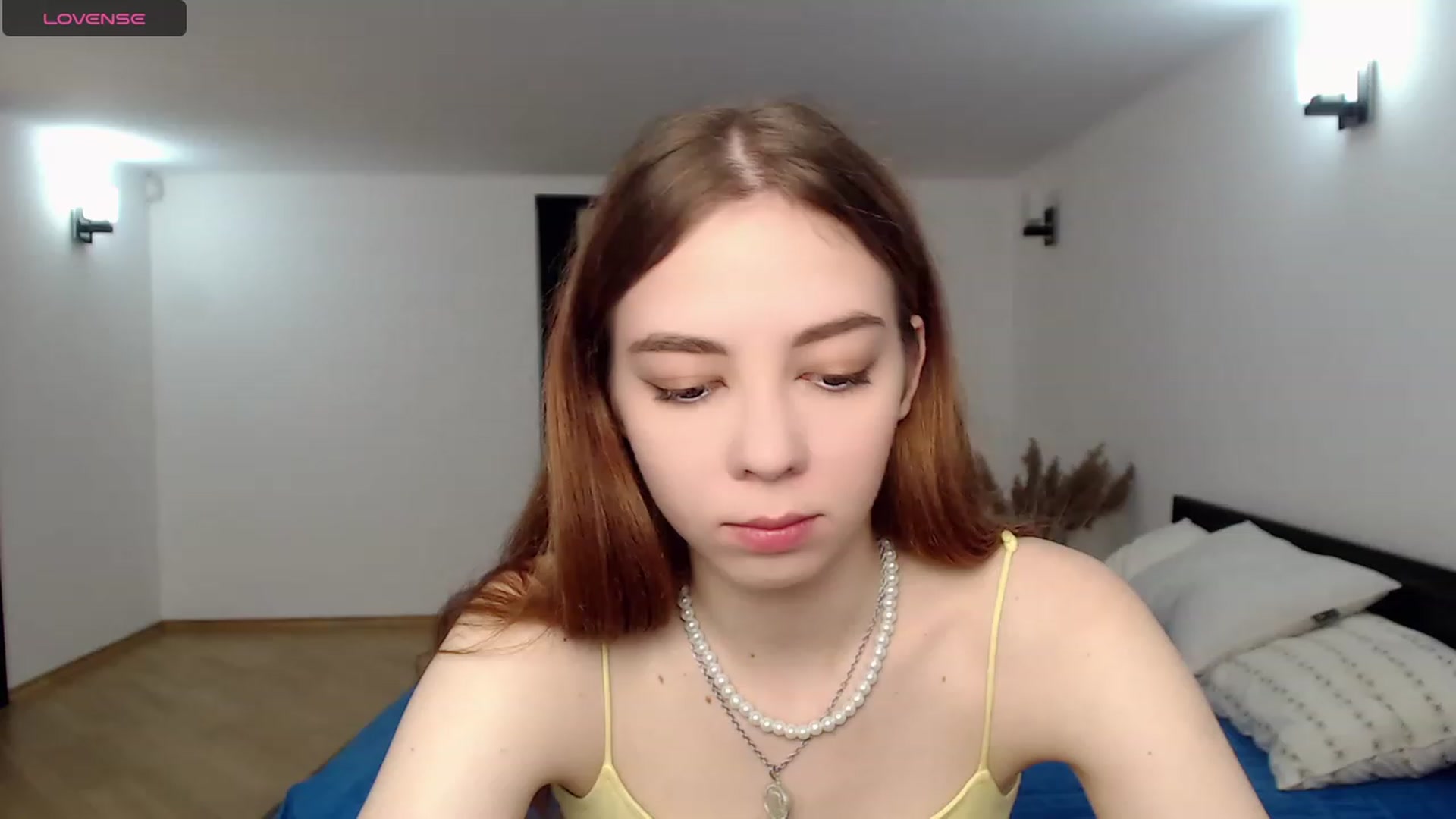 Gallery image thumbnail from KristinaRed's myfreecams stream on, 08/19/2023, 07:01 image 9 of 20