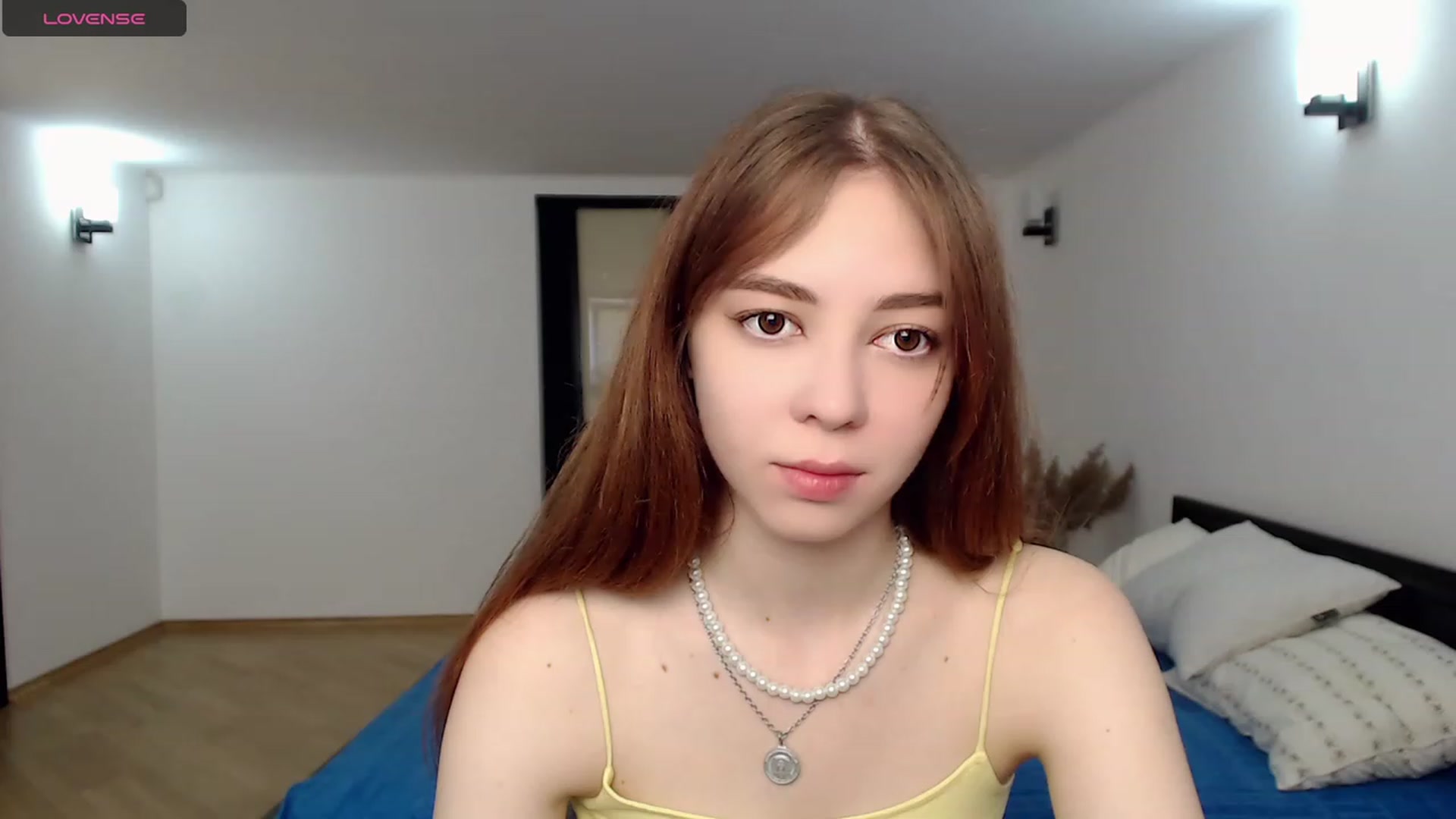 Gallery image thumbnail from KristinaRed's myfreecams stream on, 08/19/2023, 07:01 image 3 of 20